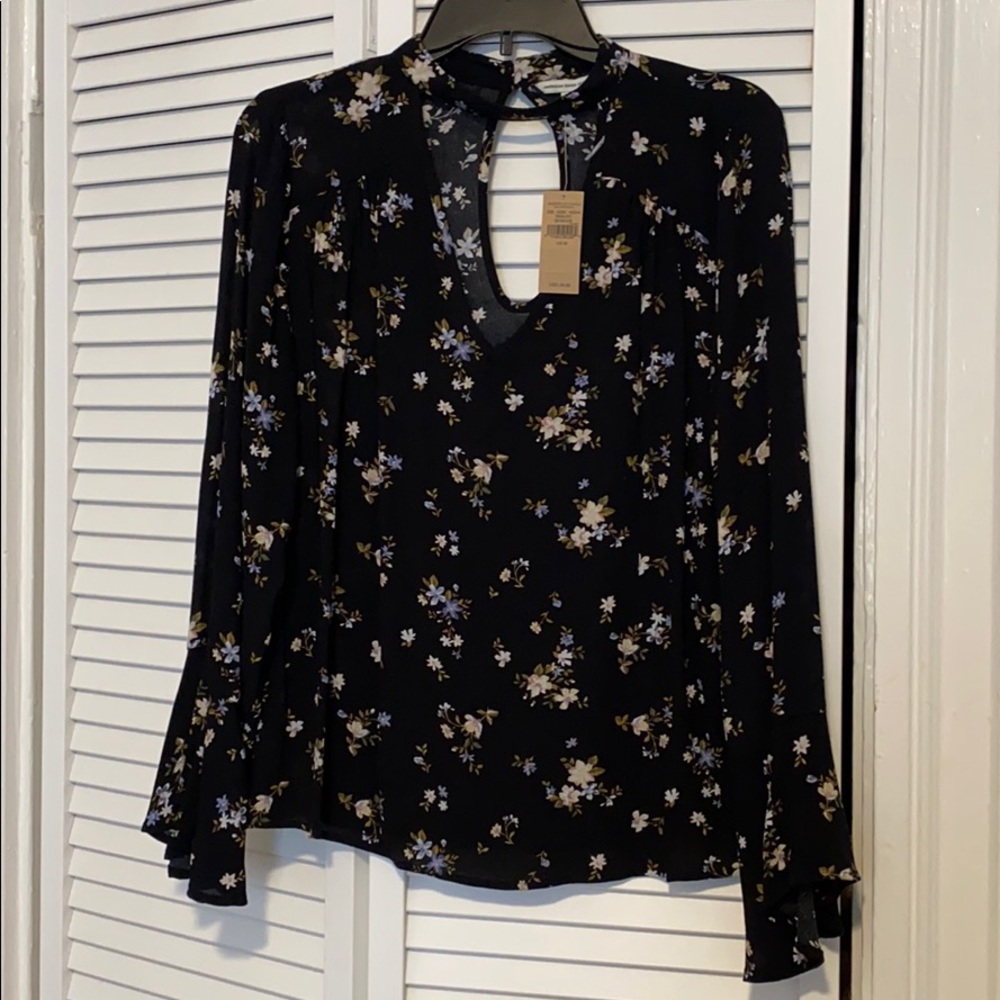 💛2/$12 sale item💛NWT American Eagle Choker Style Top